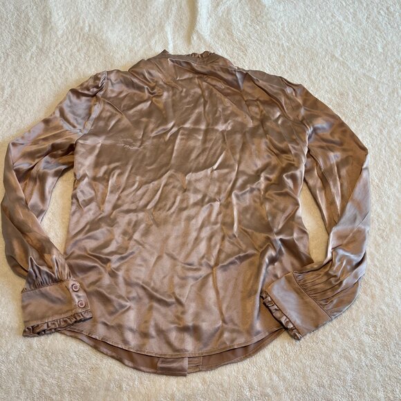 Reformation 100% Silk Blouse Blush Pink Button Up Ruffled Collar & Sleeves Small - Picture 6 of 7